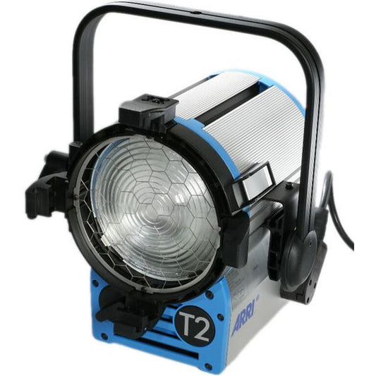 Fresnel - 2.000 Watt - Arri - True Blue T2 - black