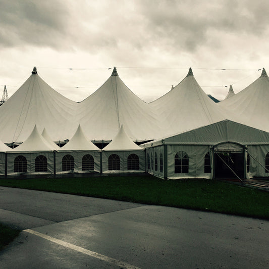 Zirkuszelt - 8 Master / 2 Reihen