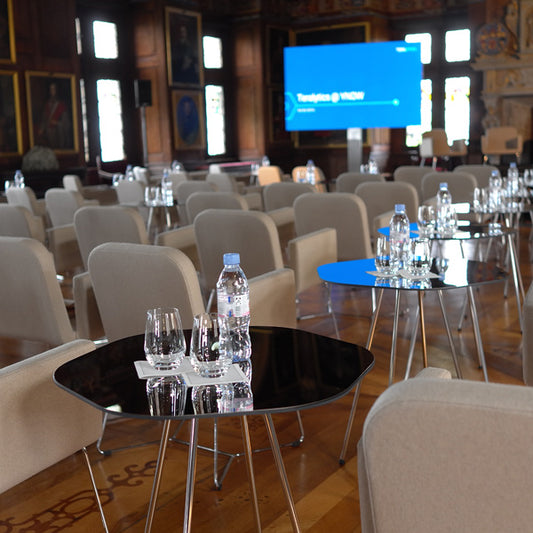 Lounge- Bistrotisch 60 x 64 cm