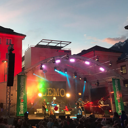 Rundbogenbühne 10 x 6 Meter