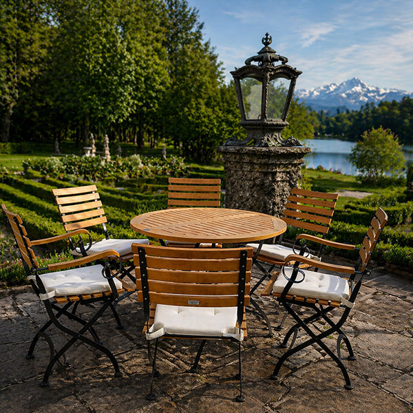 Outdoor Tische