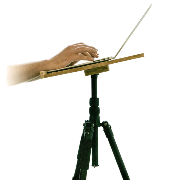 Stehpult /  mobiler Schreibtisch "Not a Desk"