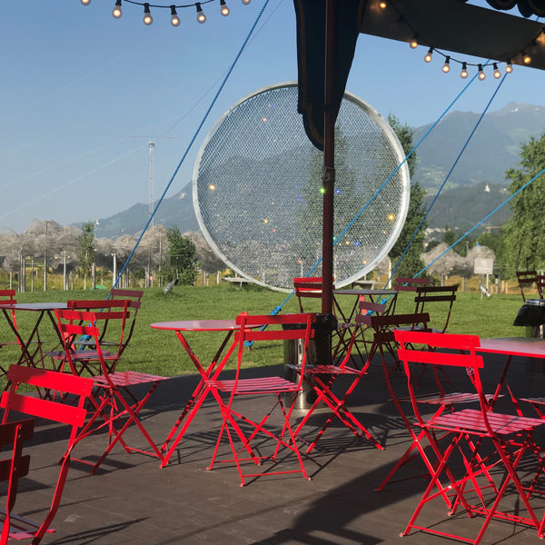 Gartentisch rot - 60 x 60 cm - klappbar
