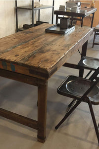 Tisch aus Massivholz - 165 x 75 cm - klappbar